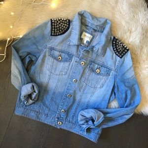 denim jacket with spikes